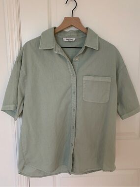 Double Zero Sage Green Short-Sleeve Button-Down Shirt